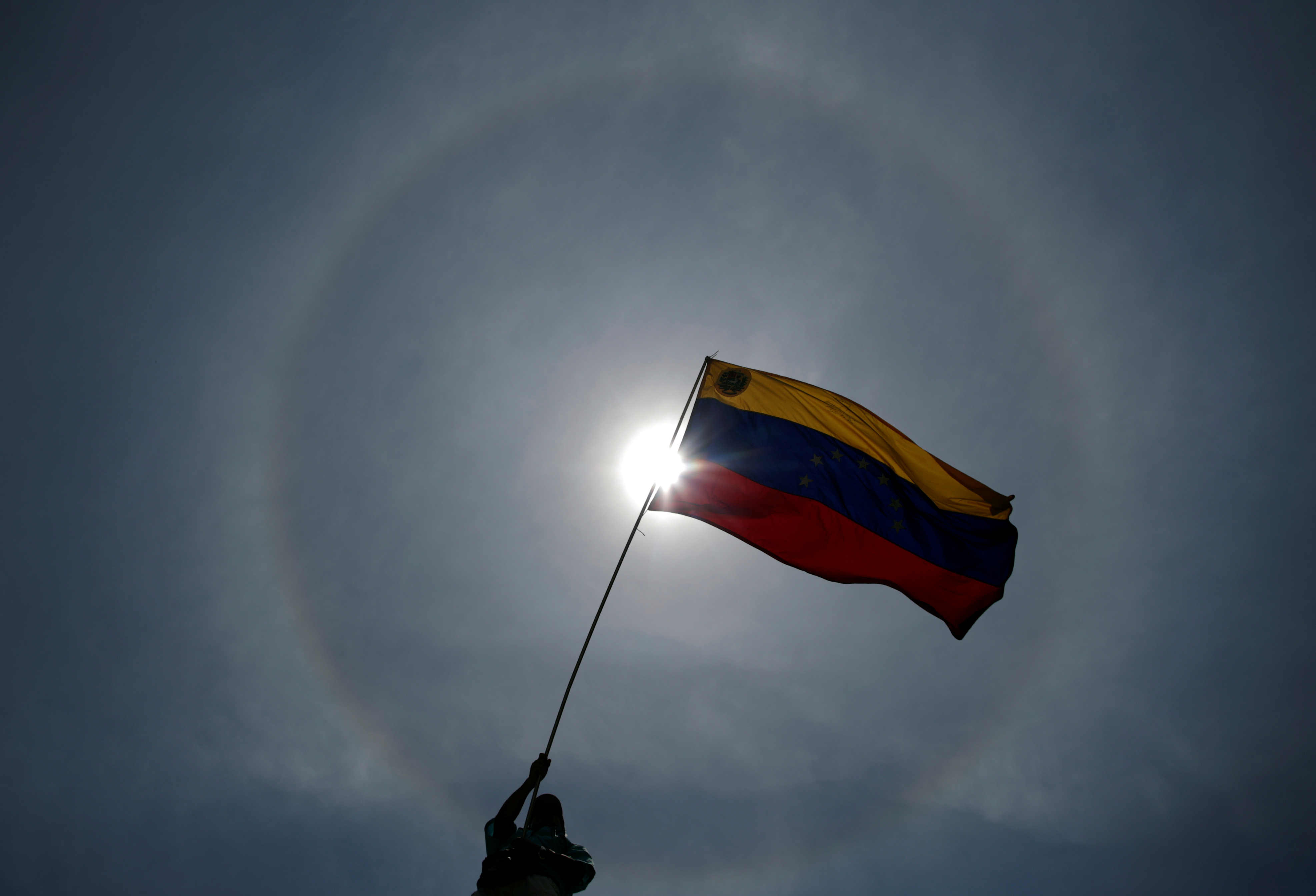 “El derecho internacional se ha quedado corto”: el espinoso camino del refugiado venezolano y sus retos