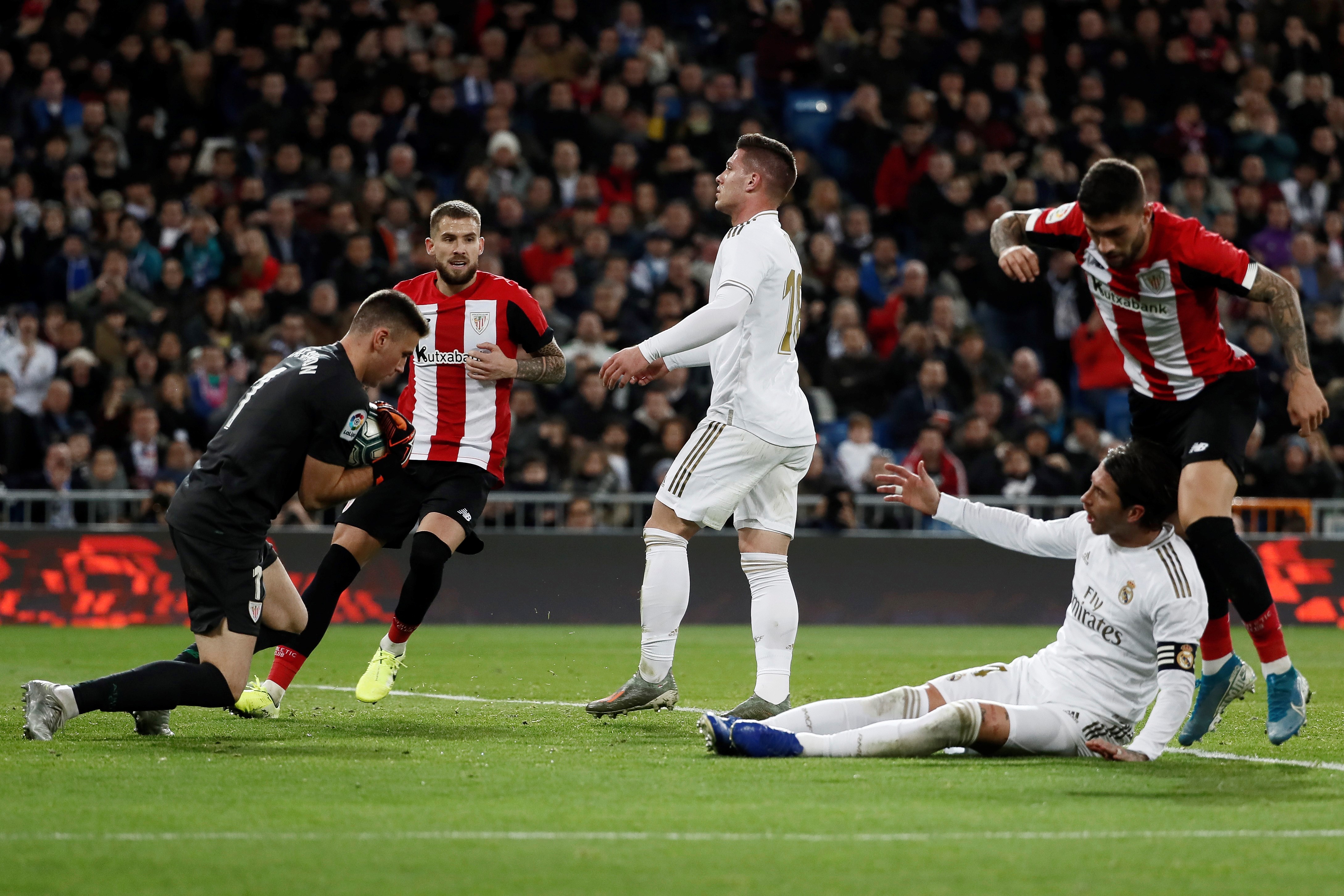 Un Real Madrid sin pegada dejó escapar dos puntos ante el Athletic