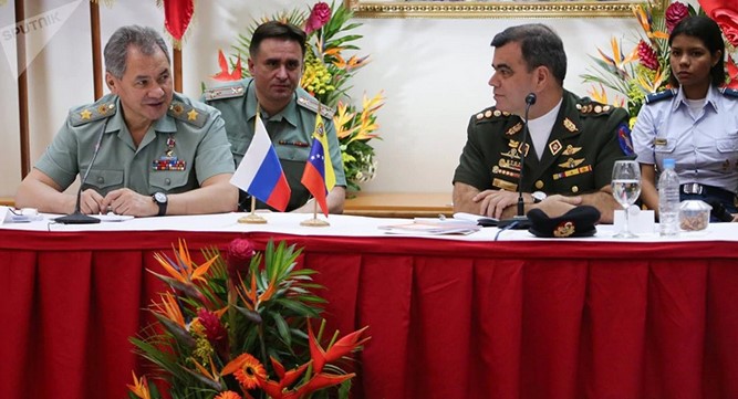 General venezolano reveló los detalles de la desventajosa negociación de los millonarios contratos militares con Rusia