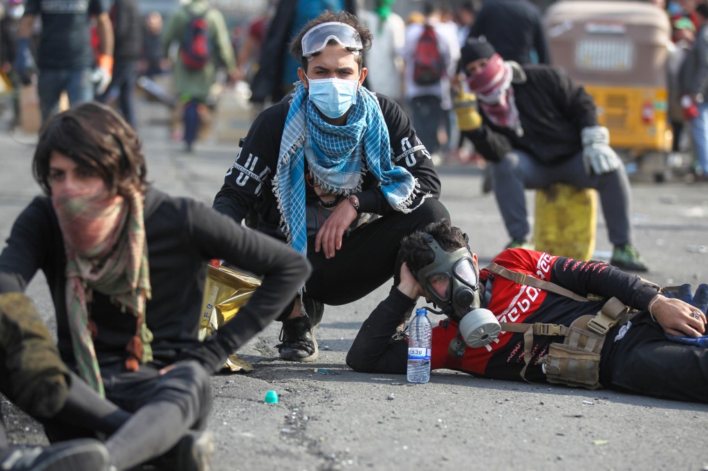 En Irak, manifestantes siguen firmes en protesta pese a temores de escalada