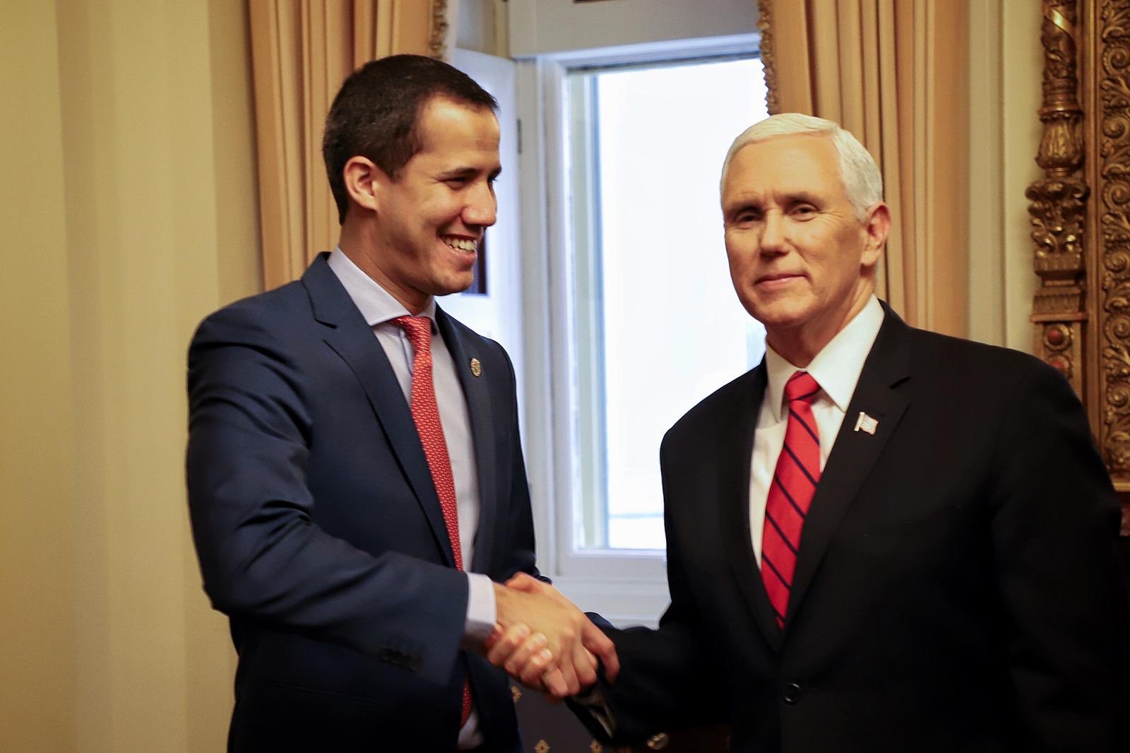 Pence reitera respaldo a Guaidó: “Maduro debe irse”