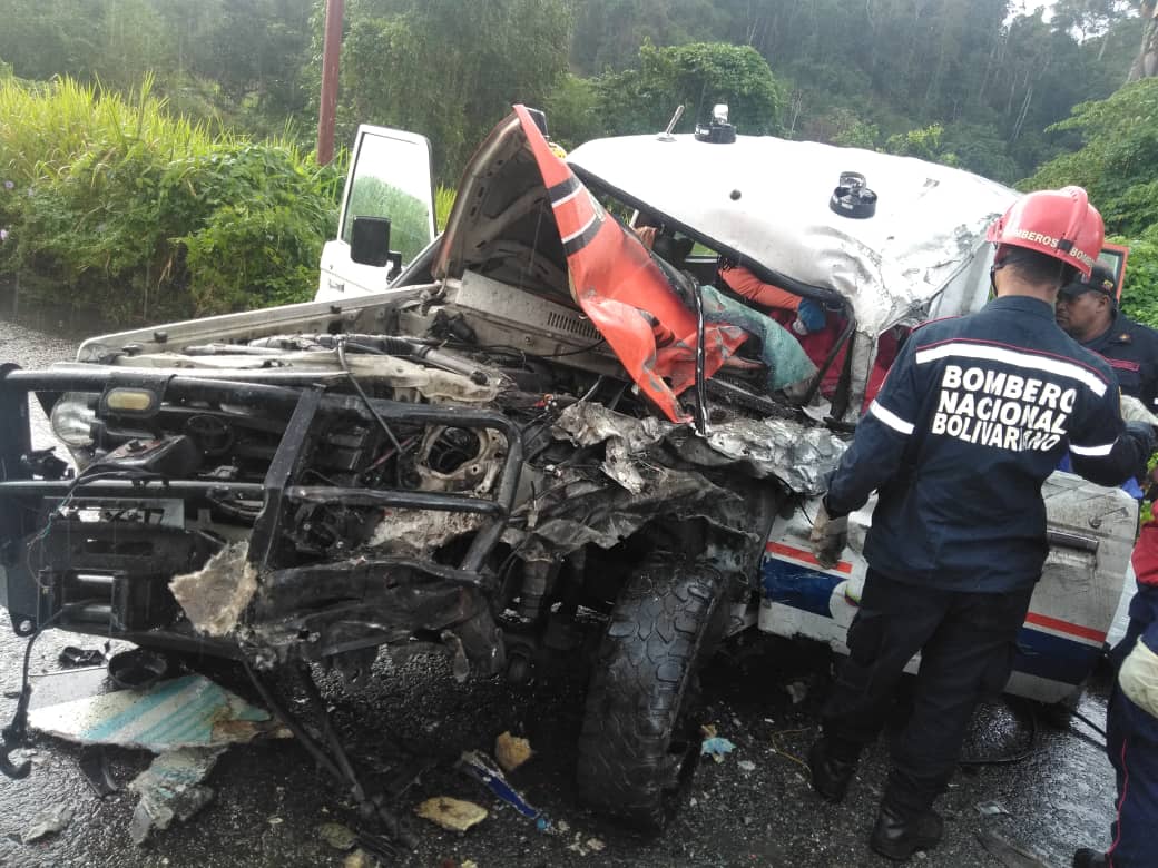 Cuatro personas resultaron heridas en un accidente de tránsito en Higuerote