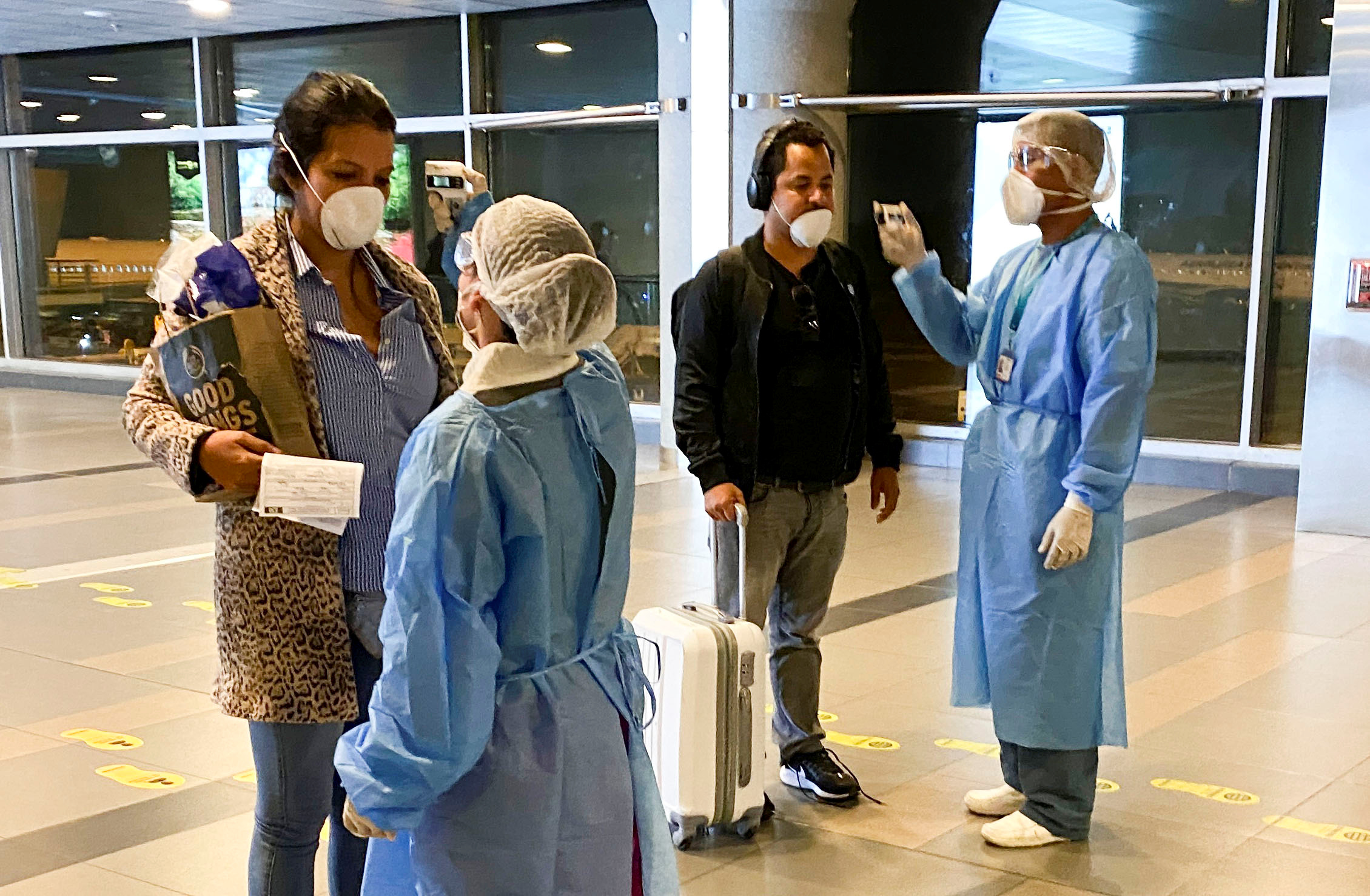 Embajada de Venezuela en Colombia intercedió por criollos varados en el aeropuerto de Bogotá