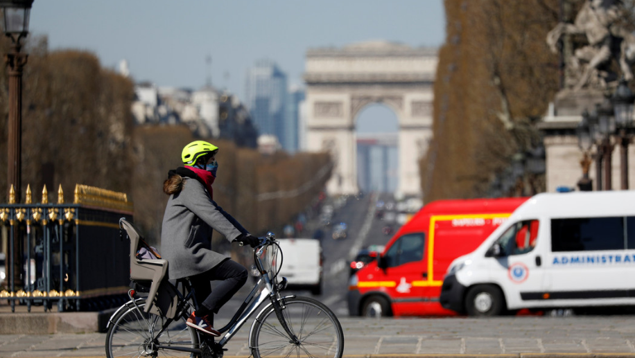 Fuerte descenso de balance diario de muertos en Francia