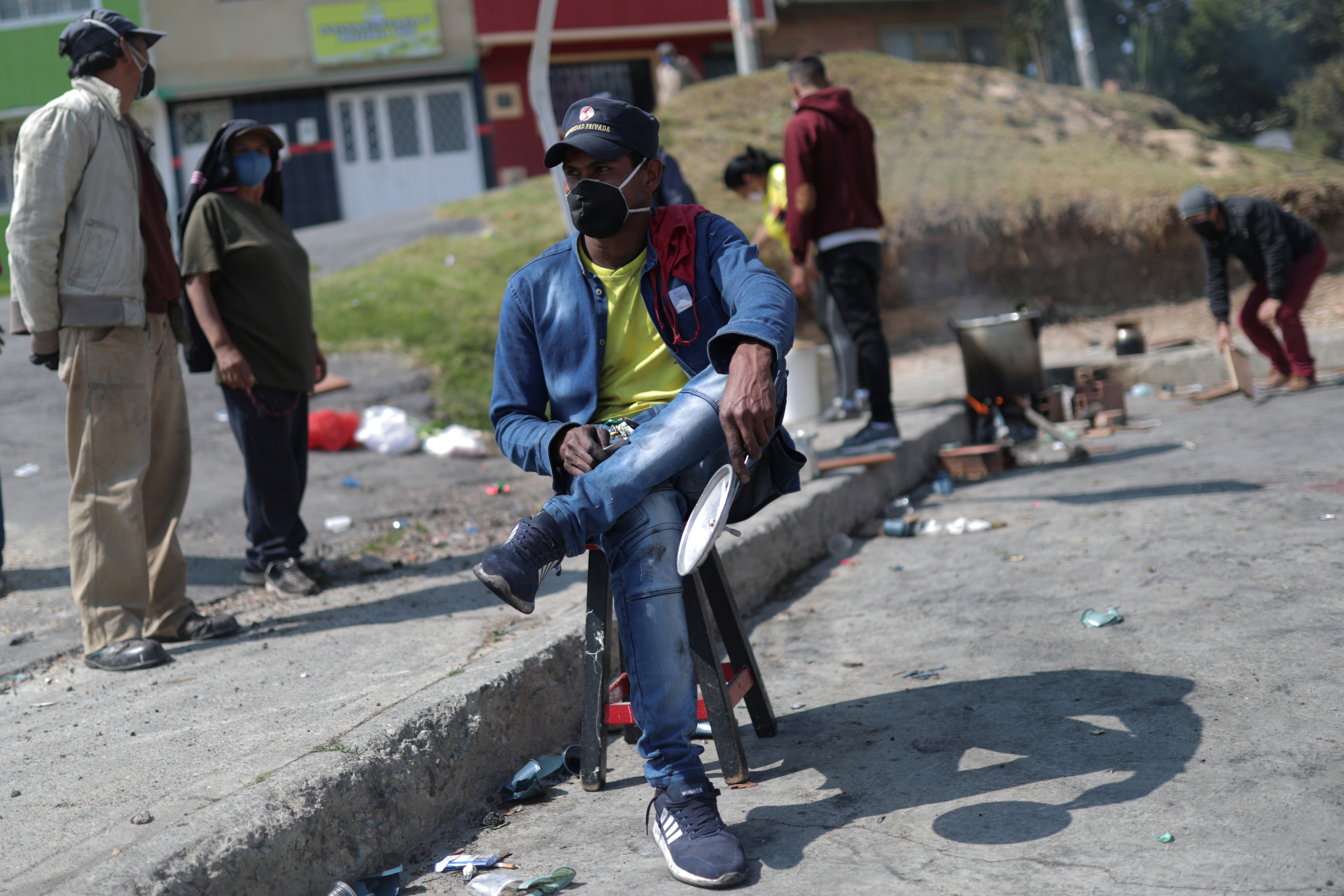 Saqueos, protestas y choques políticos, radiografía del Covid-19 en América