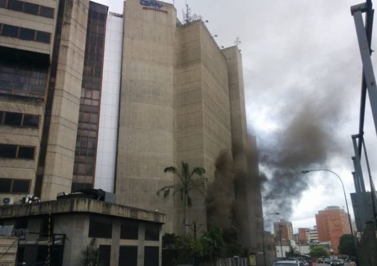 Netblocks confirmó que servicio de Internet cayó tras el incendio en sede de Cantv