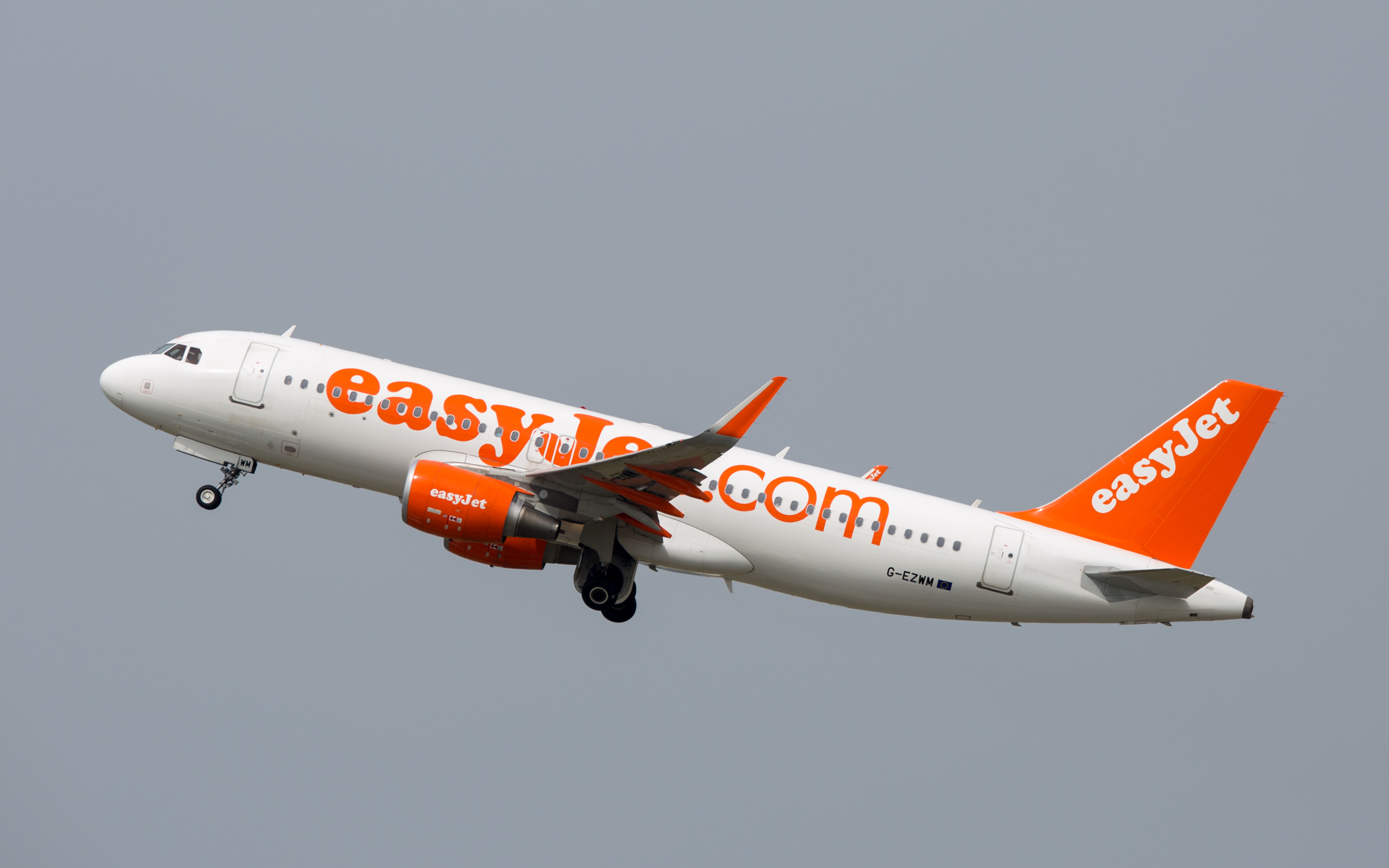 Un ciberataque contra easyJet accede a datos de 9 millones de sus usuarios