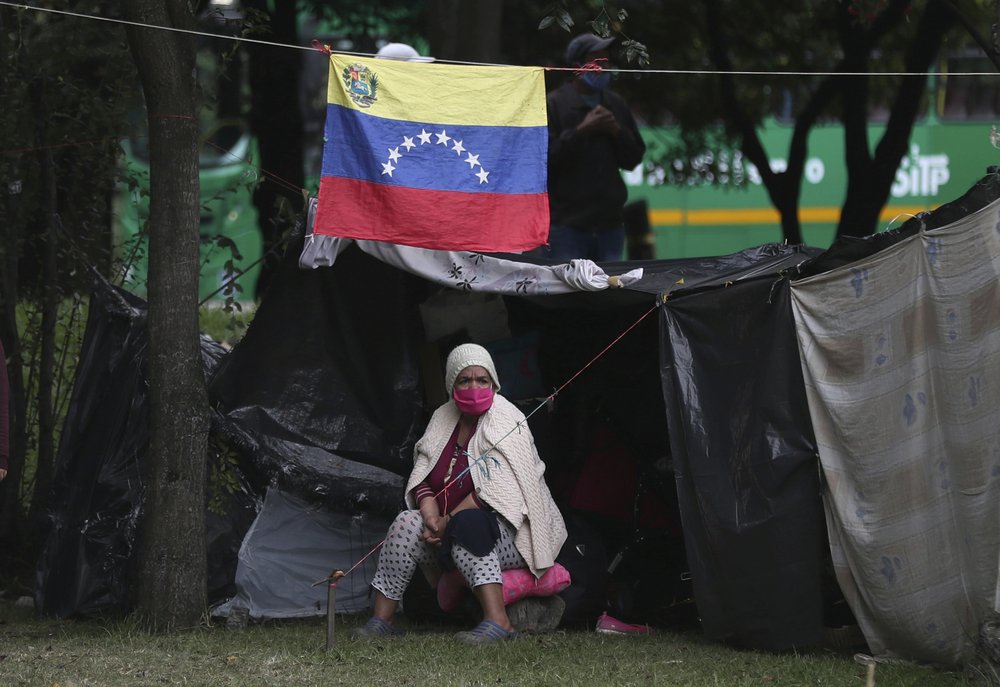 AP: Venezolanos varados construyeron un campamento en Colombia en medio de la pandemia