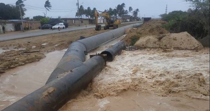 Suspendieron servicio de agua en Nueva Esparta tras ruptura de tubería matriz (Video)