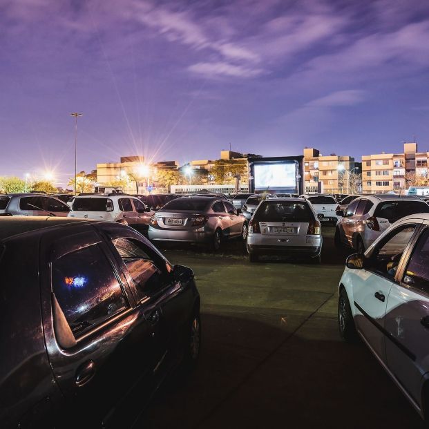 Esto es lo que costaría ir al “autocine” en Caracas