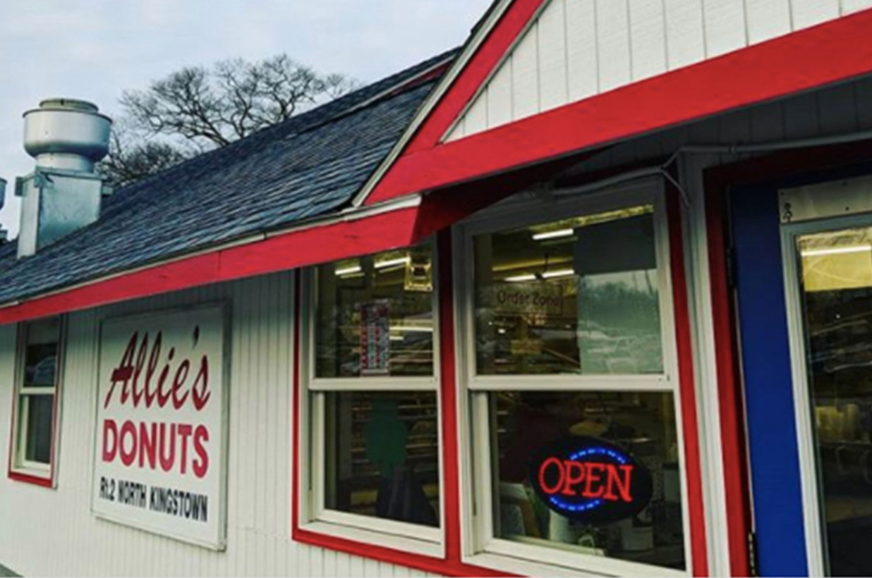 Una tienda de donas en Rhode Island pone fin al descuento policial por “racismo e injusticia”