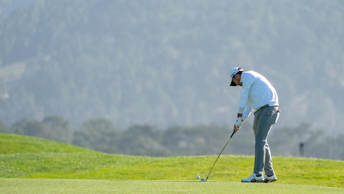 Youtuber aplicó ingeniería robótica para que la pelota de golf no desvíe su dirección (Video)