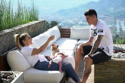 “Está como quiere”: Mamá de James Rodriguez aparece  en ajustado bikini rojo y se vuelve tendencia