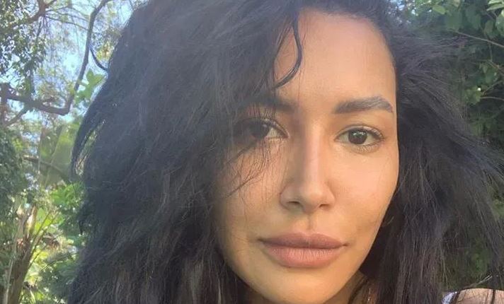 Conmovedora FOTO de la madre de Naya Rivera en el lago donde falleció la actriz