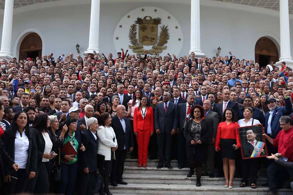 Constituyente cubana lleva tres años sin discutir una letra de la Constitución