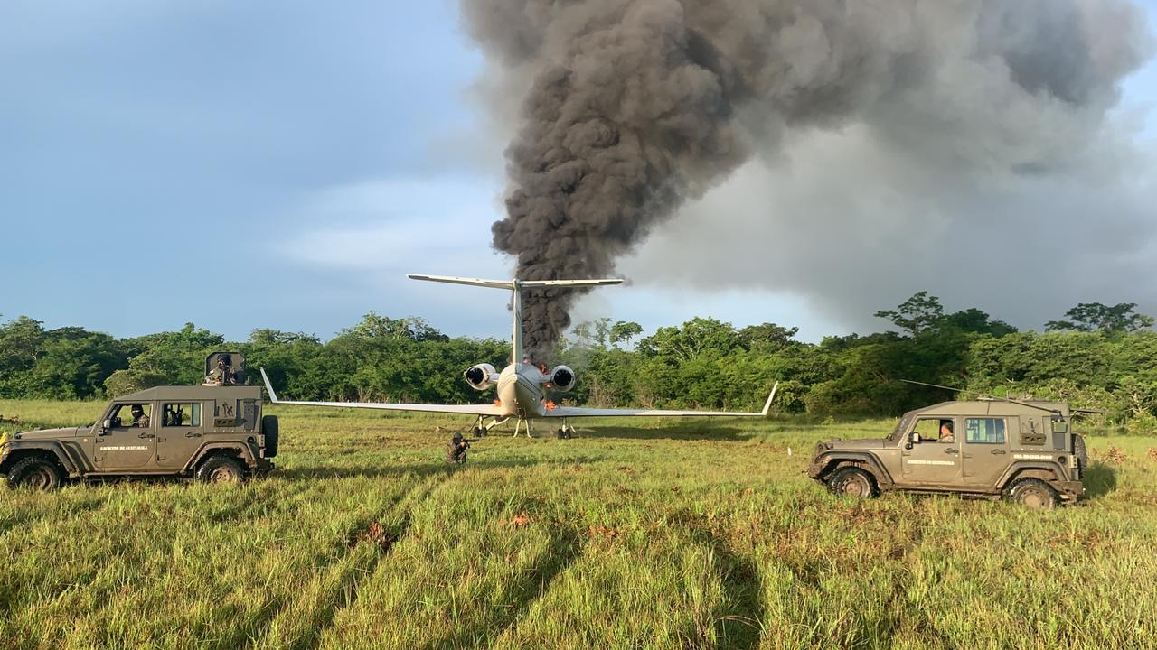 EEUU: Narcoavioneta con dos toneladas de drogas hallada por el Ejército de Guatemala, partió de Venezuela