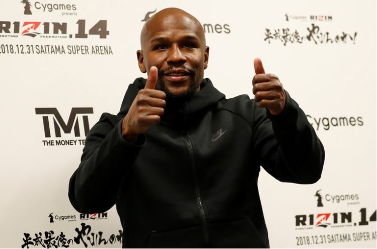 “Había mujeres en todas partes”: Exfutbolista contó cómo es una fiesta en la mansión de Mayweather