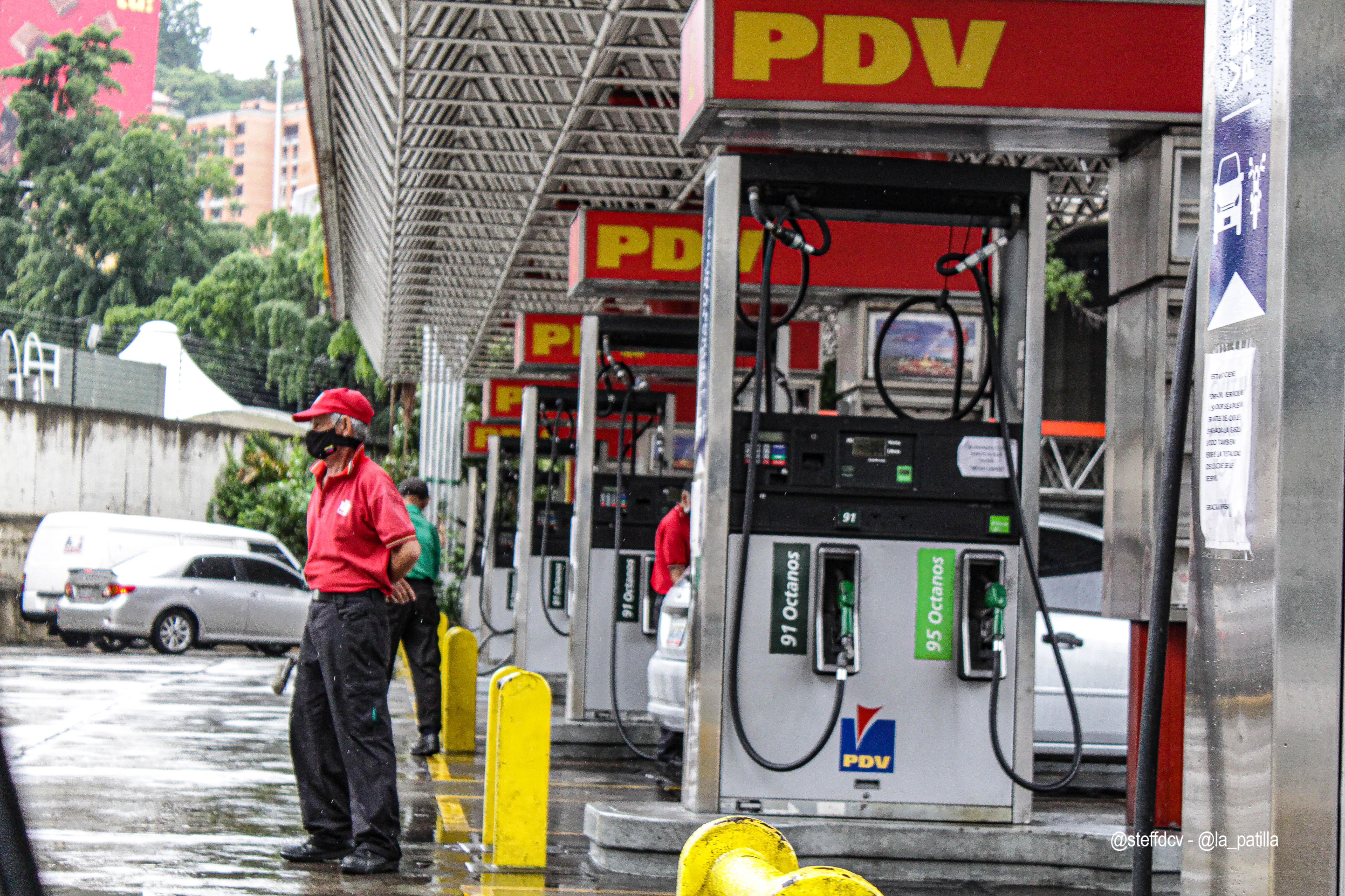 Pago de la gasolina por el sistema Patria, otra burla del chavismo