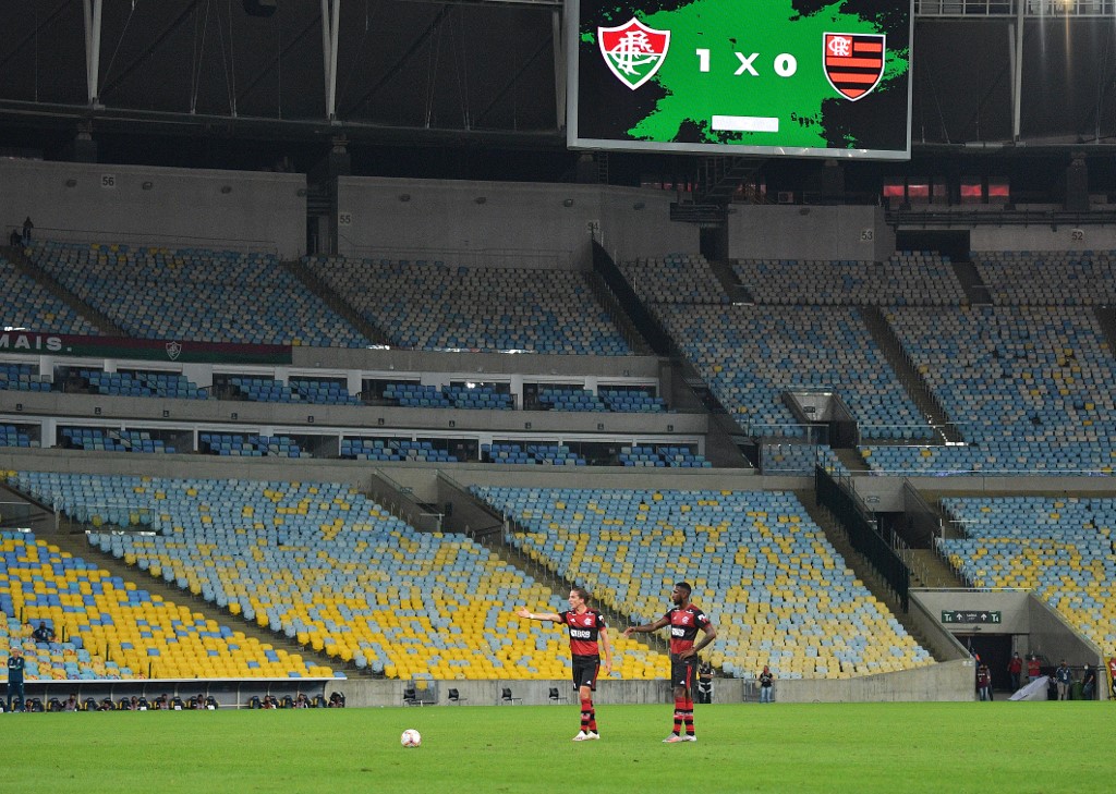 Regresa el fútbol a Brasil en plena pandemia de coronavirus