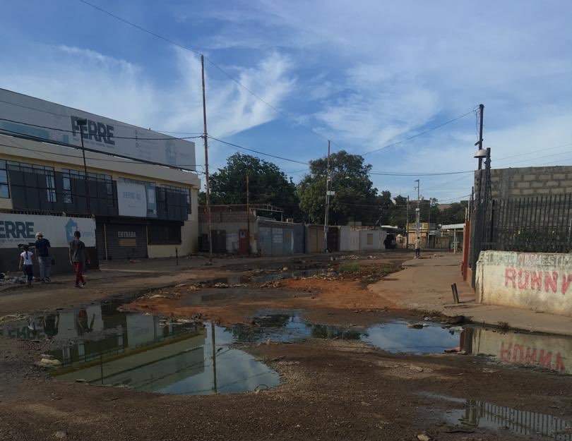 Maracaibo ha dado tanto… Pero así lucen sus calles, destruidas y con un régimen indolente (Foto)