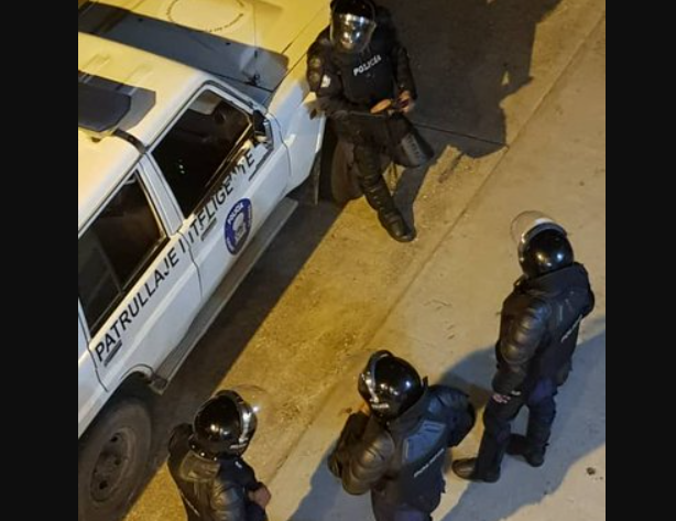 En Imágenes: Esbirros del régimen vigilan las calles de San Carlos por temor al descontento popular