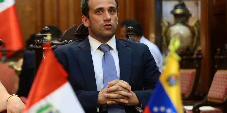 Carlos Scull: Es necesario que los países sepan lo que realmente representa la alianza Cuba-Maduro para el continente