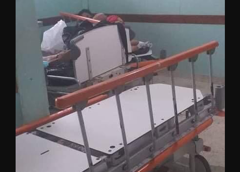 Dantesca escena: Así luce la sala de parto del Hospital Universitario en Guanare (Fotos y Video)