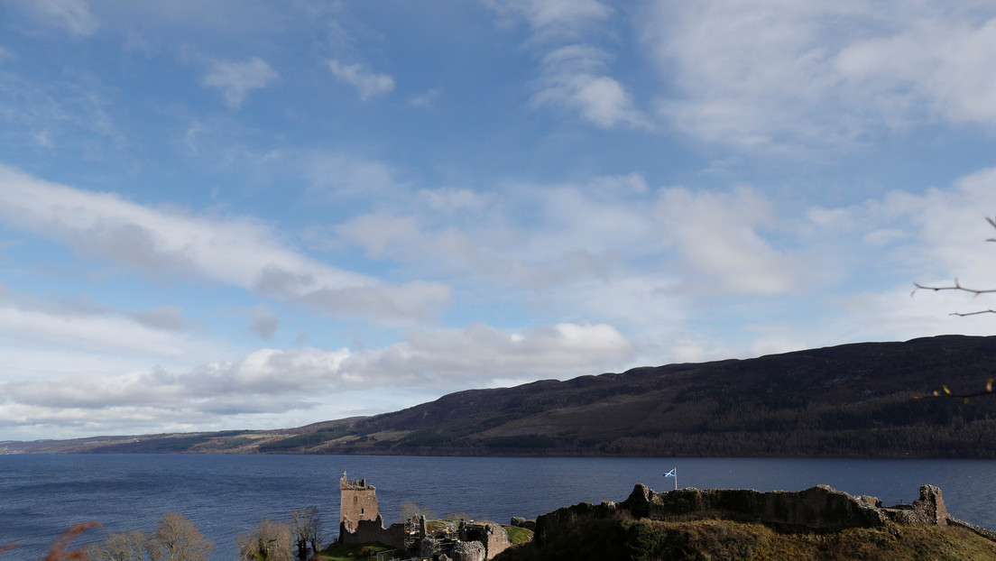 El sonar de un barco detecta un misterioso objeto de unos 10 metros en las profundidades del lago Ness