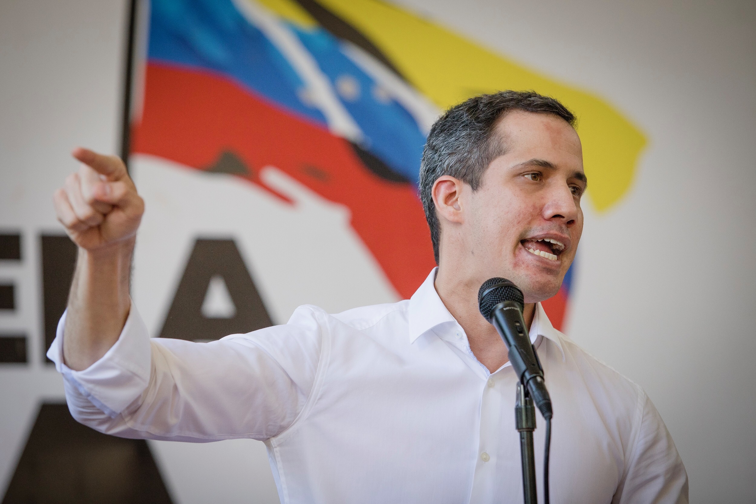 Juan Guaidó celebra la conquista olímpica de Julio Mayora en Tokio 2020