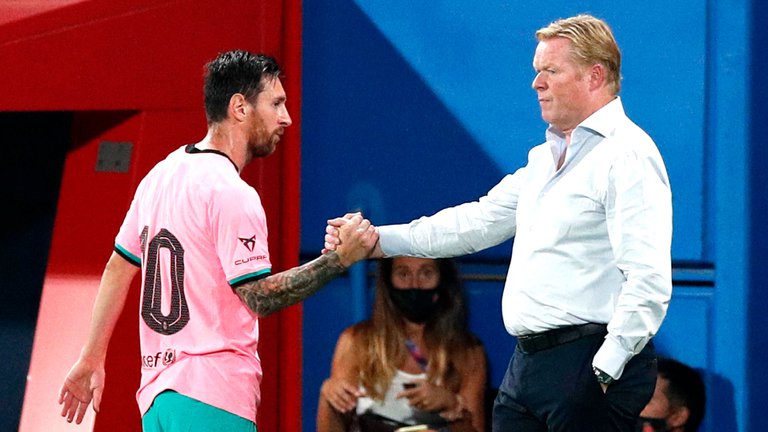 Koeman rompió el silencio por la polémica jugada de Messi que se hizo VIRAL en Champions