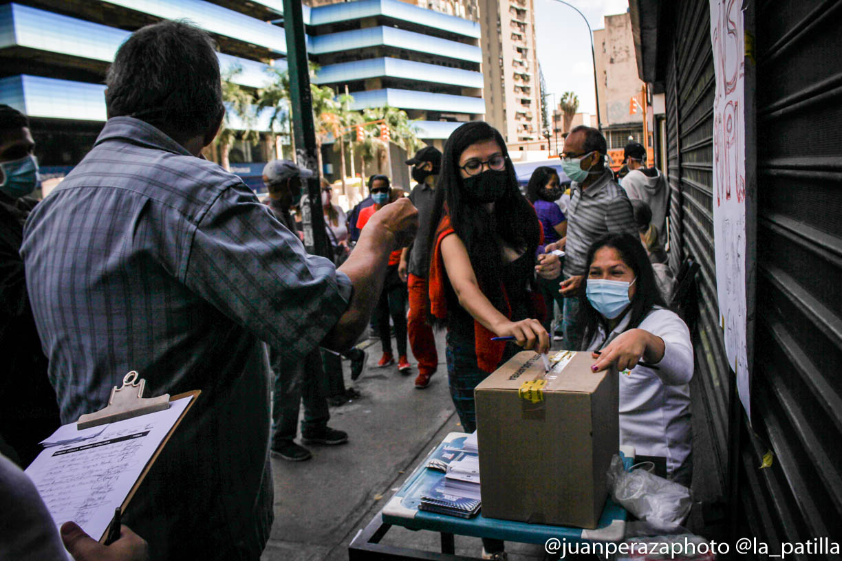 Consulta Popular vs fraude de Maduro: Descripción gráfica de una verdadera iniciativa ciudadana