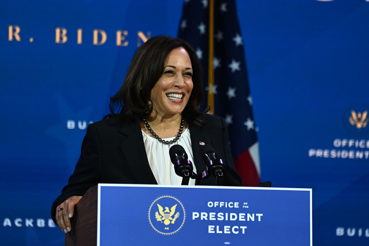 Kamala Harris anunció el equipo de transición de Biden