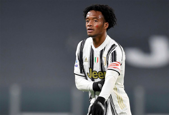 Juan Guillermo Cuadrado segundo contagiado por Covid-19 de la Juventus, tras el positivo de Alex Sandro