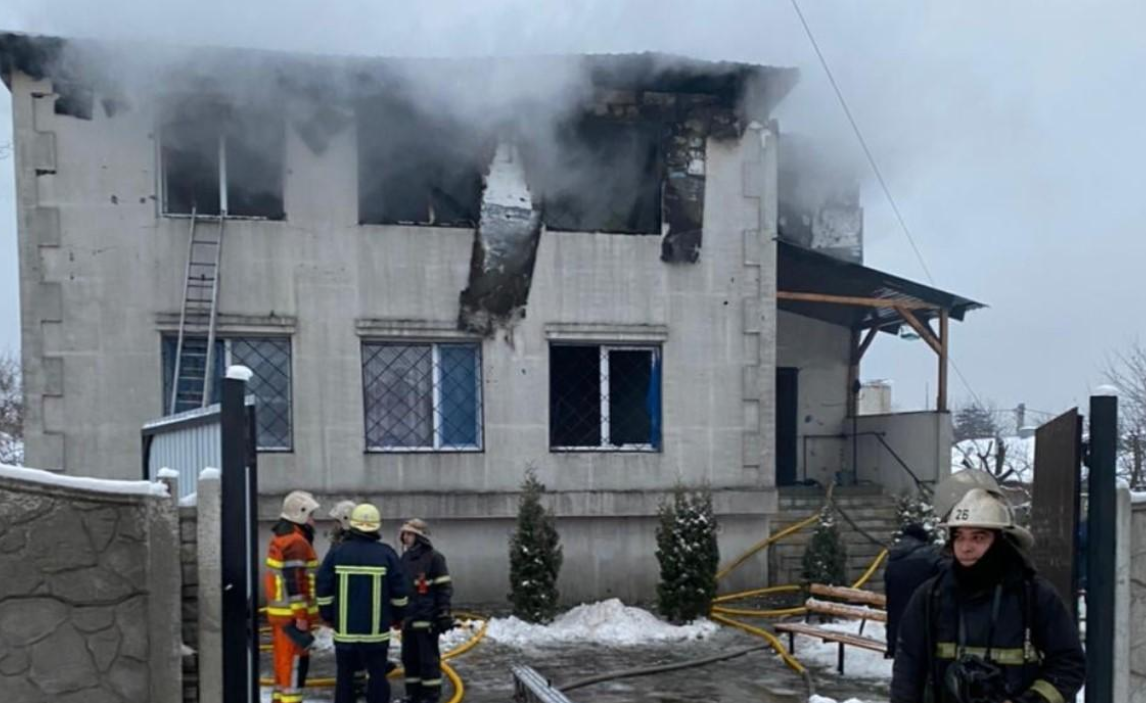 Tragedia en Ucrania: Al menos quince muertos tras incendio en una residencia de ancianos