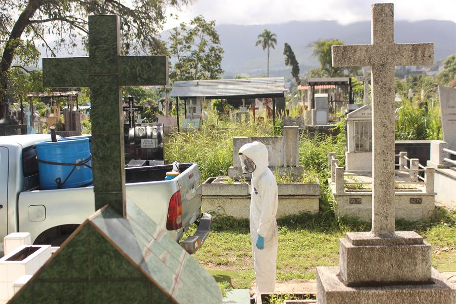 Al menos 17 venezolanos fallecieron por coronavirus en la última jornada “radical”