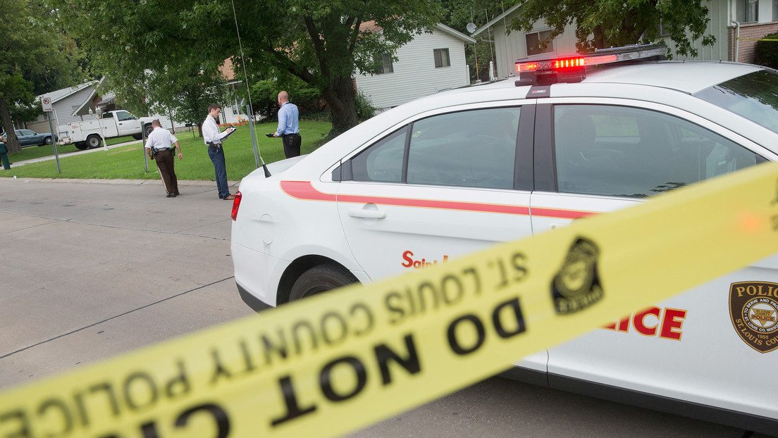 Una niña encuentra muertos a sus padres en su casa mientras estaba en cuarentena por Covid-19