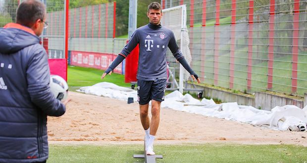 Thomas Müller vuelve a entrenar tras recuperarse del coronavirus