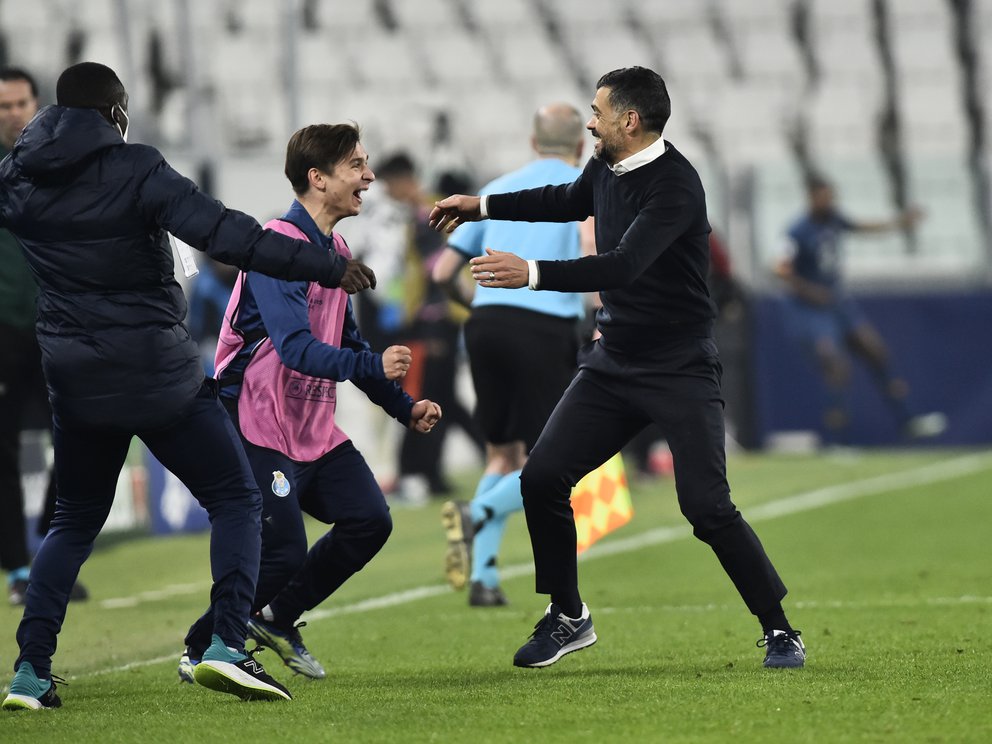 Eliminó a la Juventus y nadie le hizo preguntas: la insólita rueda de prensa del DT del Porto tras su hazaña en Champions League