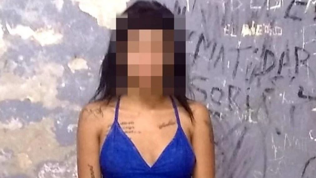 Ingresó por la fuerza y mató a puñaladas a la actual pareja de su ex en Argentina