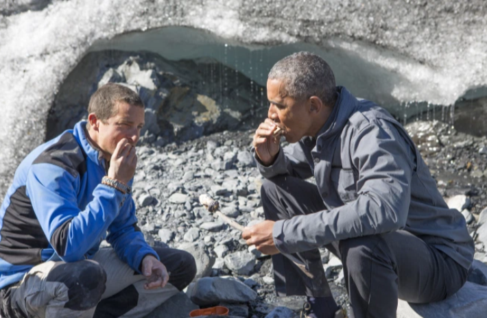 Bear Grylls revela el único desafío que no pudo pedirle a Barak Obama durante su aventura de supervivencia