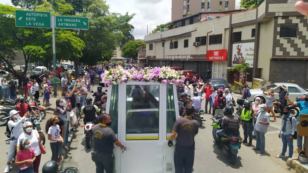 Así fue el recorrido del Nazareno de San Pablo entre Bella Vista y Vista Alegre en Caracas #31mar