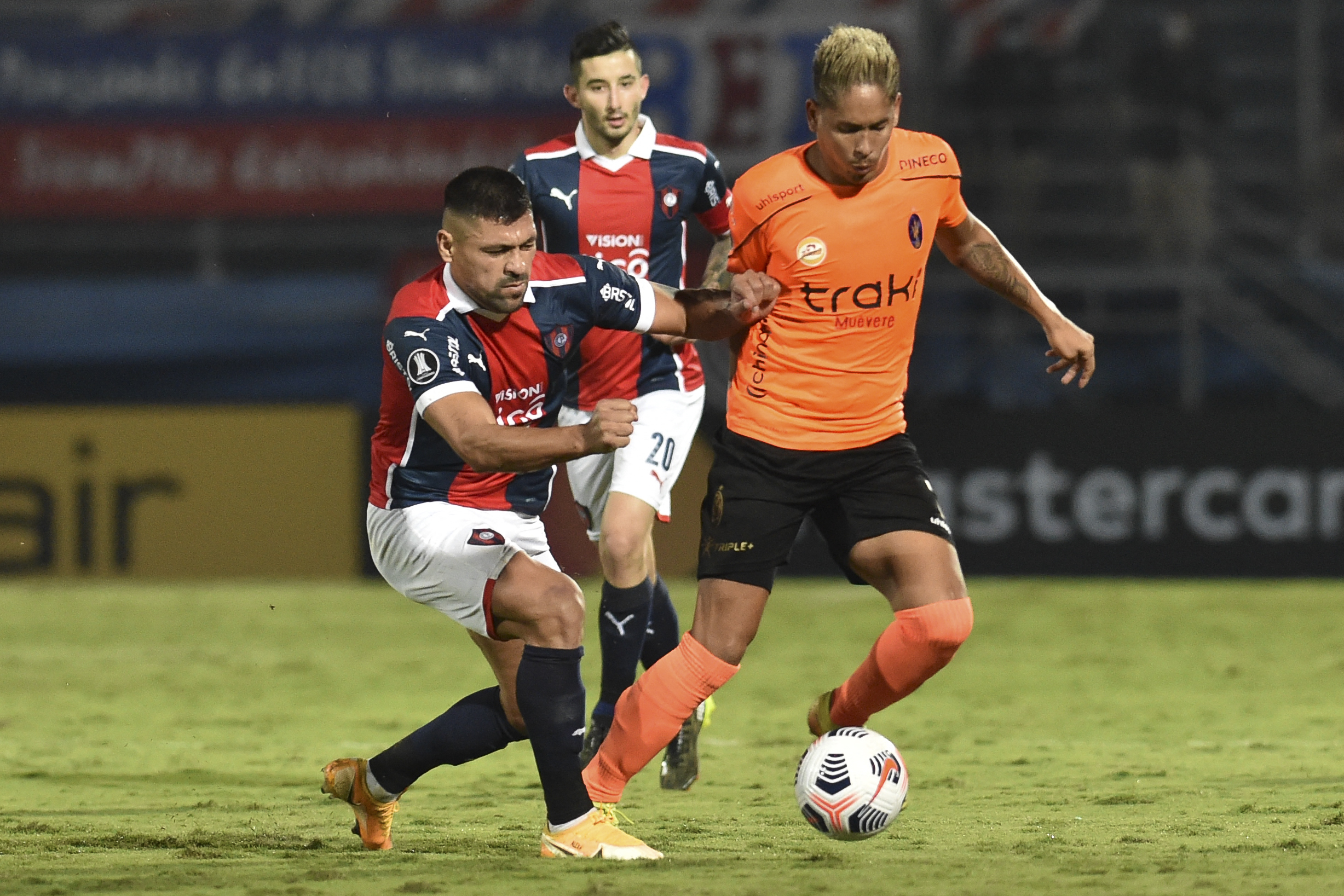 Deportivo La Guaira rescató valioso empate frente a Cerro Porteño en la Libertadores