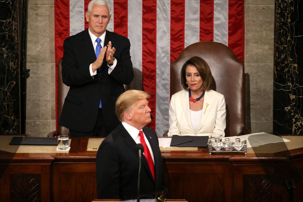 Mike Pence, exvicepresidente de EEUU, se aparta de la sombra de Trump