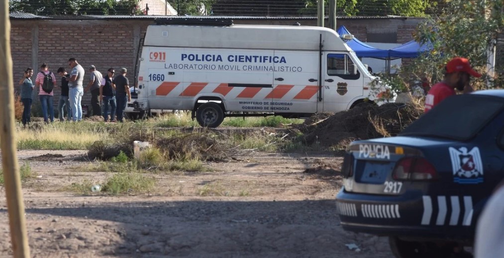 Violó y dejó embarazada a su hijastra de 12 años en Argentina