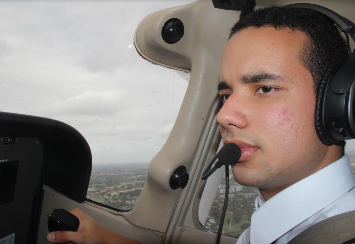 Javier Ramírez celebra su Tacarigua de Oro 2019