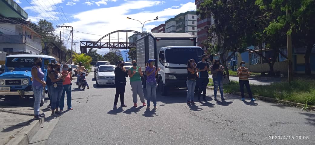 Merideños protestan exigiendo despacho del servicio de gas doméstico #16Abr (FOTOS)