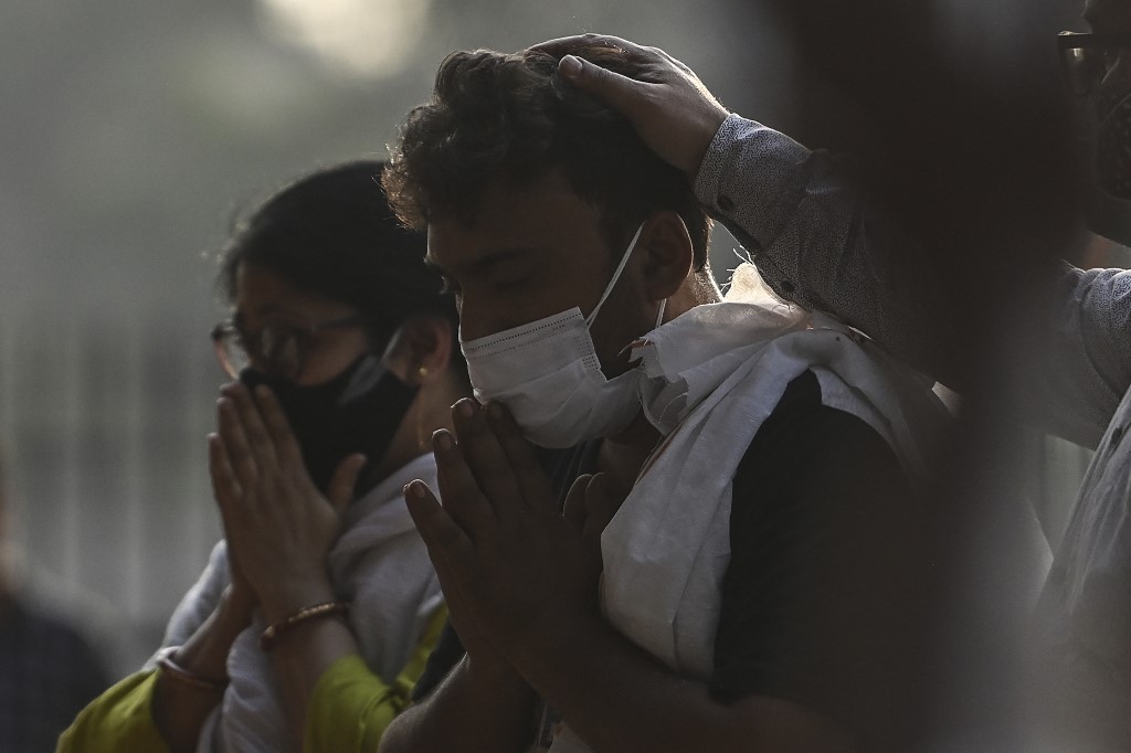 La India reporta casi 4 mil nuevas muertes por coronavirus tras rectificar datos