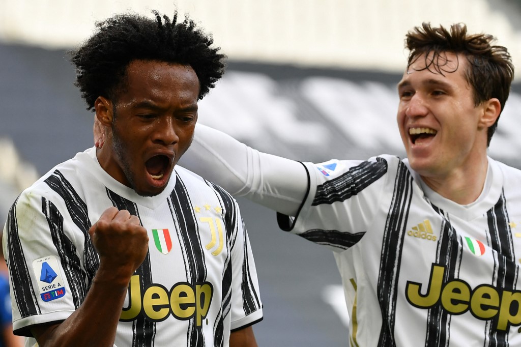 Cuadrado devolvió provisionalmente a la Juventus a los puestos de Champions