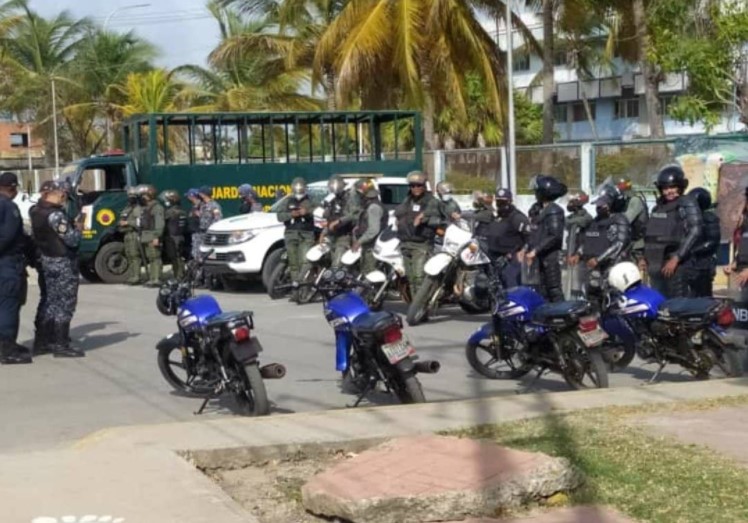 Hospital Dr. Lino Arévalo en Tucacas amaneció militarizado este #20May