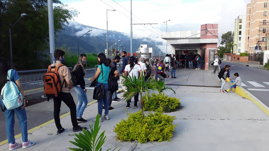 Transporte público en la ciudad de Mérida brilla por su ausencia #11May (Fotos)